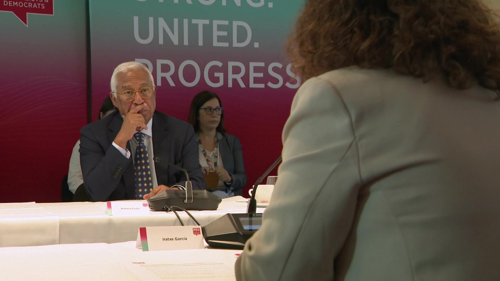 PES leaders meet ahead of the European Council meeting: arrivals and doorsteps